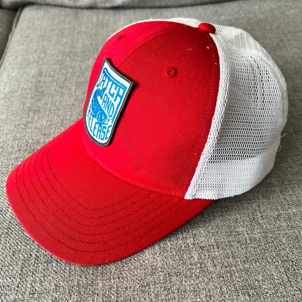 Simms Fishing Catch and Release Patch Red White Trucker Snapback Cap Hat - Picture 2 of 7